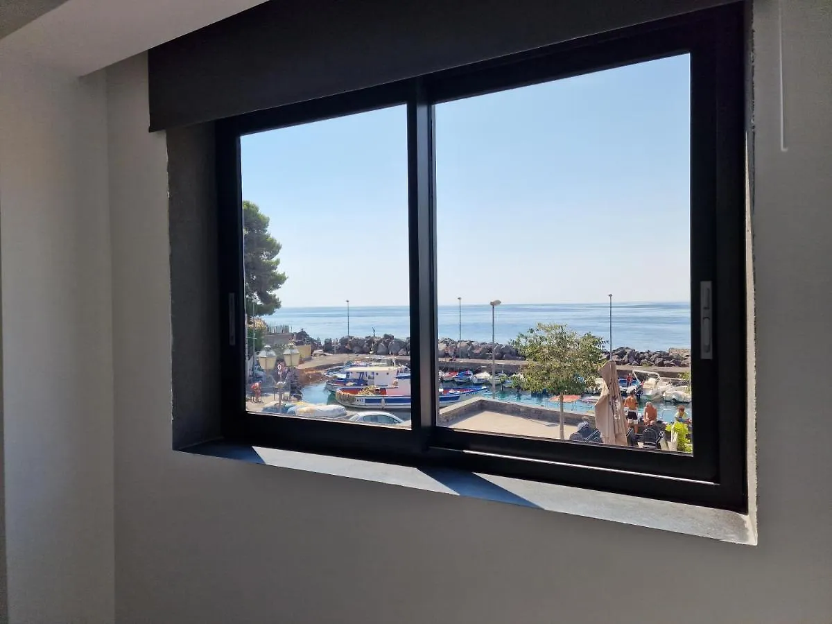 A Casa Di Diego - Moderno Appartamento Fronte Mare Vicinissimo Al Centro Storico Di Catania 0*,
